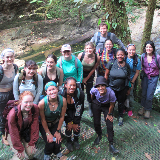 Group photo of students and faculty in Costa Rica